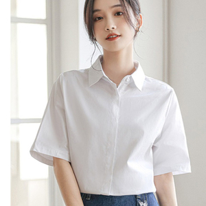 白色韩版大码衬衫女春夏设计感气质职业短袖衬衣通勤面试正装上衣